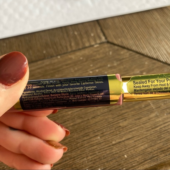 Lipsense Pink Champagne - Picture 3 of 4